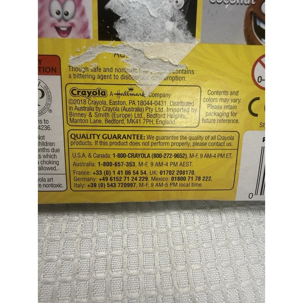 4 Crayola Silly Scents Twistables Crayons Sweet SmashUps Scented 12 Pack New